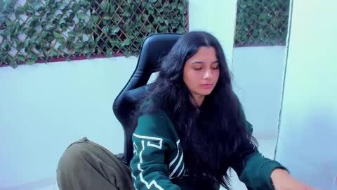 Snapshot of megan_whitte_01 chatting on 02/23/25, 09:11 megan white 01  online show from 02/23/25, 09:11