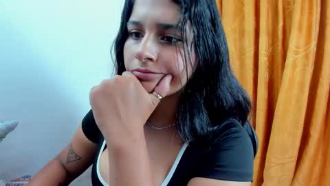 Snapshot of megan_whitte_01 chatting on 10/10/25, 08:41 megan white 01  online show from 10/10/25, 08:41