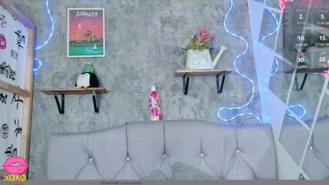 Megan online show from 12/01/25, 01:05