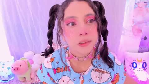 Megan  online show from 10/04/25, 06:50