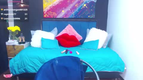 M E G A N   online show from 12/24/24, 05:44