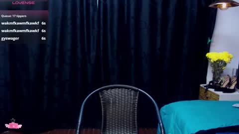 M E G A N   online show from 12/31/24, 07:42