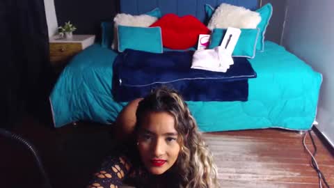 M E G A N   online show from 02/21/25, 11:54