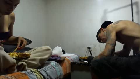 Snapshot of meganandmax1 chatting on 02/15/26, 02:52 meganandmax1 online show from 02/15/26, 02:52