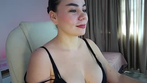 Megan M online show from 02/05/26, 02:11