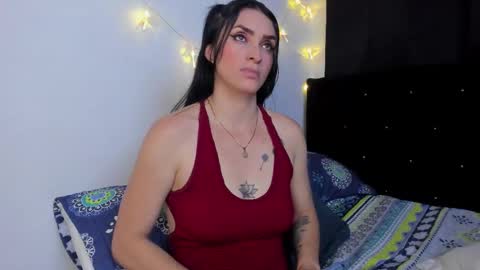 Megan Hofman online show from 02/04/26, 02:17