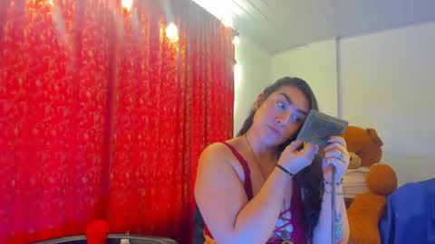 meganhotcurvy online show from 06/17/26, 04:19