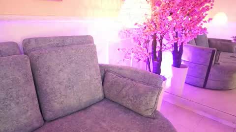 Megan Lowell online show from 03/05/26, 07:54