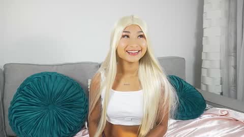 Mara online show from 09/25/25, 10:30