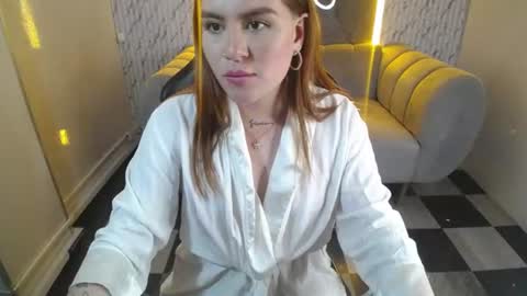 Snapshot of megann_b chatting on 07/10/26, 03:33 megann_b online show from 07/10/26, 03:33