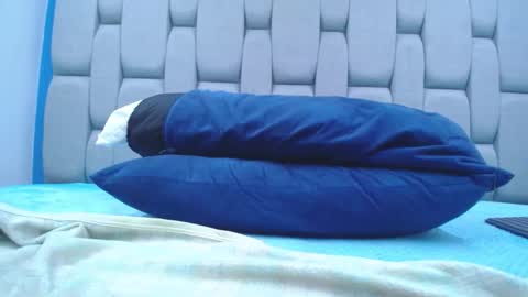 Megan online show from 12/28/24, 12:04