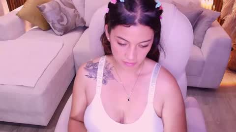 Megan  online show from 11/07/25, 09:04