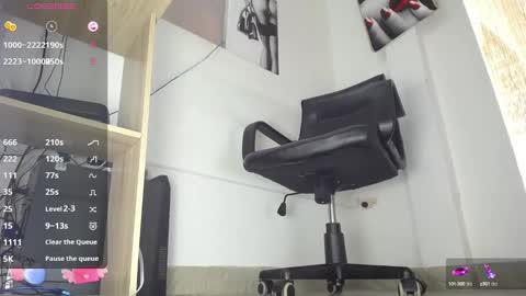 i am megan seduce me and lets fulfill all our naughty thoughts boss. model indepent online show from 12/26/24, 07:49
