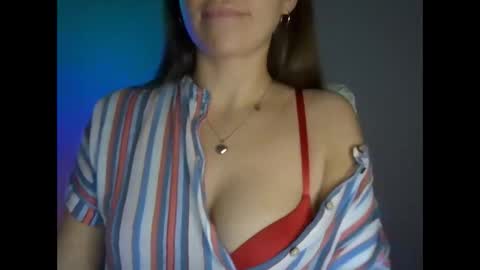 Snapshot of megannmay chatting on 10/26/25, 09:10 MegannMay online show from 10/26/25, 09:10