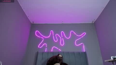 meganpeach_ online show from 11/19/25, 01:11