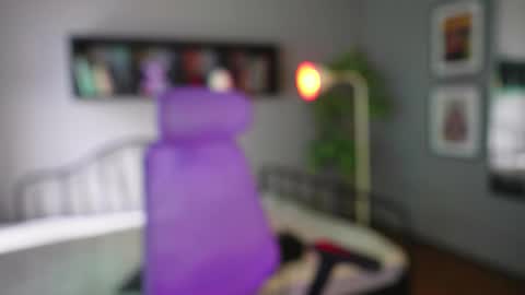 meganpeach_ online show from 11/27/25, 12:40