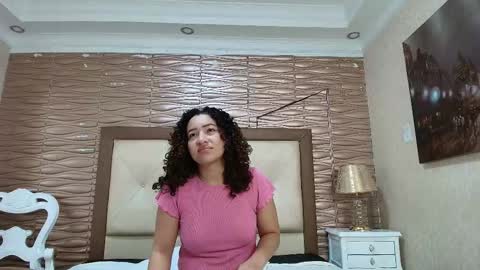 Snapshot of meganrousx chatting on 02/03/26, 11:48 Megan online show from 02/03/26, 11:48