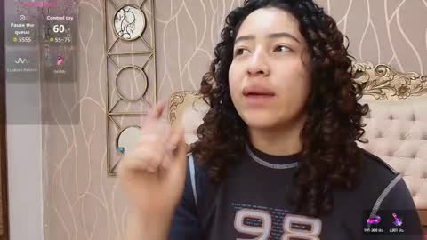 Snapshot of meganrousx chatting on 02/27/26, 11:32 Megan online show from 02/27/26, 11:32