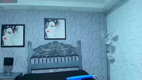 Megan online show from 03/25/26, 12:00