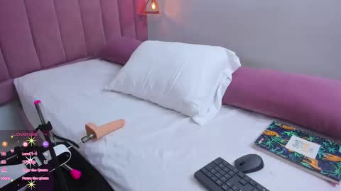 Megan  online show from 03/10/26, 08:14