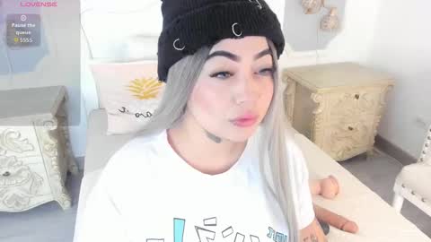 Megan online show from 10/14/25, 11:22