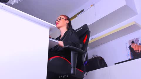 Megan online show from 09/24/25, 07:50