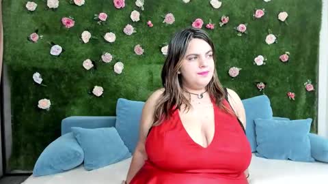 megatitts_ online show from 10/08/25, 07:33