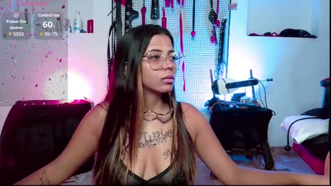 Snapshot of meggan_greey chatting on 01/06/25, 10:37 Your best slave online show from 01/06/25, 10:37