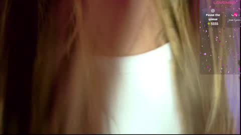 Snapshot of meggan_greey chatting on 01/30/25, 12:06 Your best slave online show from 01/30/25, 12:06