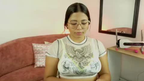 Snapshot of meggan_greey chatting on 06/15/26, 12:13 Your best slave online show from 06/15/26, 12:13