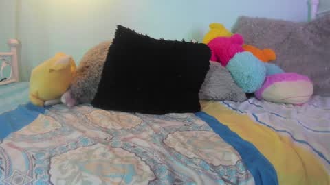 Meggan online show from 02/05/25, 04:48