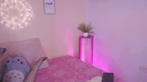 Meggie 1J online show from 12/19/25, 11:45