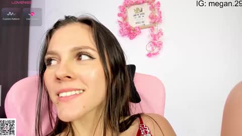 MEGHAN  online show from 02/09/25, 05:19