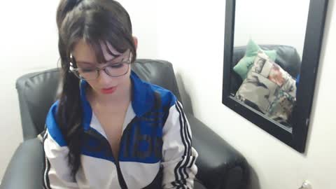 meghan online show from 01/08/25, 02:35