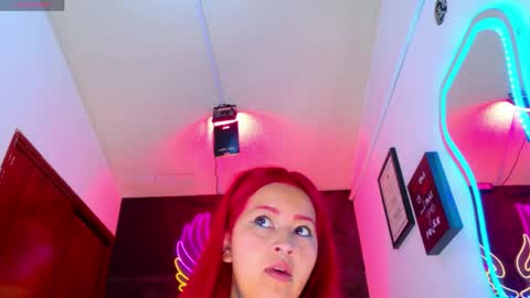 Snapshot of meghan_nill chatting on 04/20/26, 03:09 Meghan online show from 04/20/26, 03:09