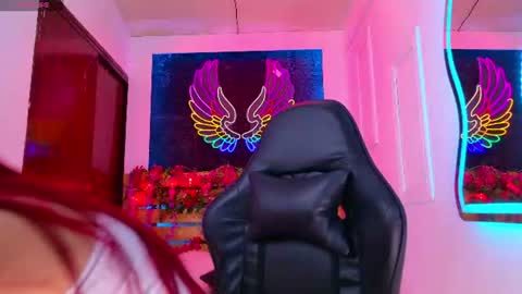 Snapshot of meghan_nill chatting on 07/17/26, 03:13 Meghan online show from 07/17/26, 03:13