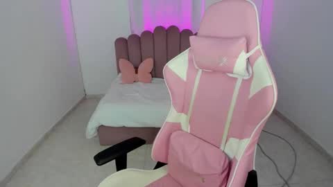 Meghan  online show from 03/08/26, 08:01