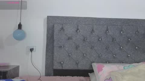 Meghan  online show from 11/05/25, 09:04