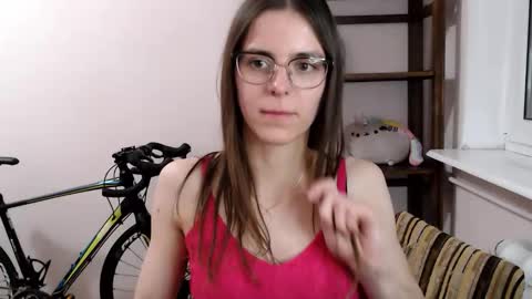 Megi online show from 12/14/25, 07:40