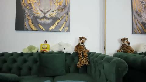 megpalmer online show from 09/18/25, 07:16