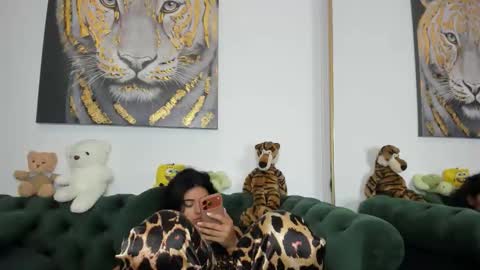 megpalmer online show from 11/26/25, 11:55