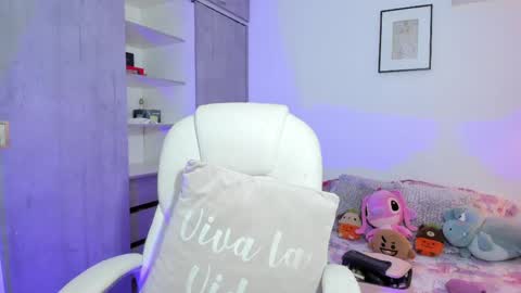 Ann online show from 04/22/26, 02:14