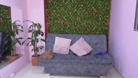 Mei online show from 03/04/26, 07:53