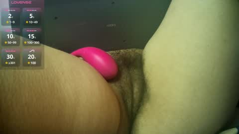 Snapshot of meichangcb chatting on 12/20/24, 08:06 mei chang online show from 12/20/24, 08:06