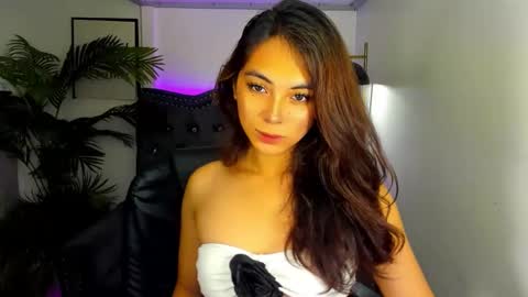 meiluxe online show from 05/16/26, 10:36