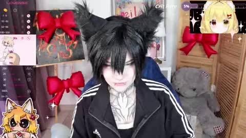 Snapshot of mekurisu chatting on 02/18/26, 01:23 mekurisu online show from 02/18/26, 01:23