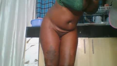 pretty online show from 02/11/25, 06:01