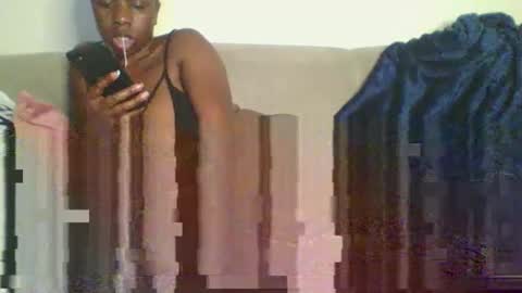 pretty online show from 11/20/25, 11:10