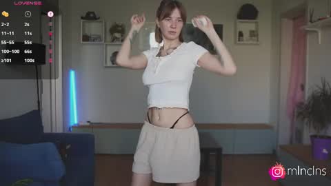 Snapshot of mel_collins chatting on 06/19/26, 03:49 MELANIE PVT ONLY 60TK PER MIN online show from 06/19/26, 03:49