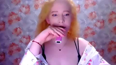 Snapshot of mel_mellie chatting on 04/27/26, 12:08 Mel Mellie online show from 04/27/26, 12:08